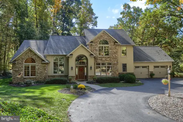 102 Spring Hill Ln, LEBANON, PA 17042