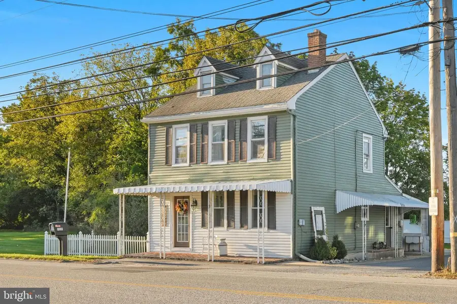 717 W Main St, Annville, PA 17003 - #2