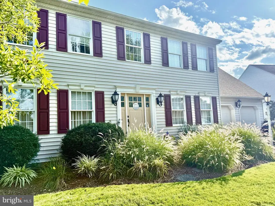 42 Manor Cir, Palmyra, PA 17078 - #2