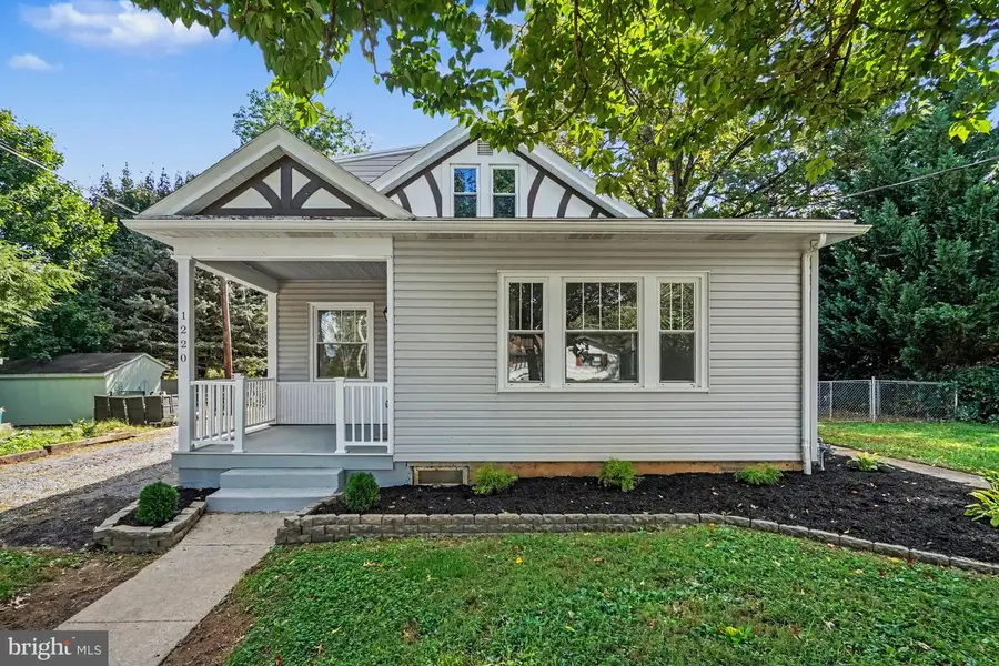 1220 Woodland St, Lebanon, PA 17042 - #2