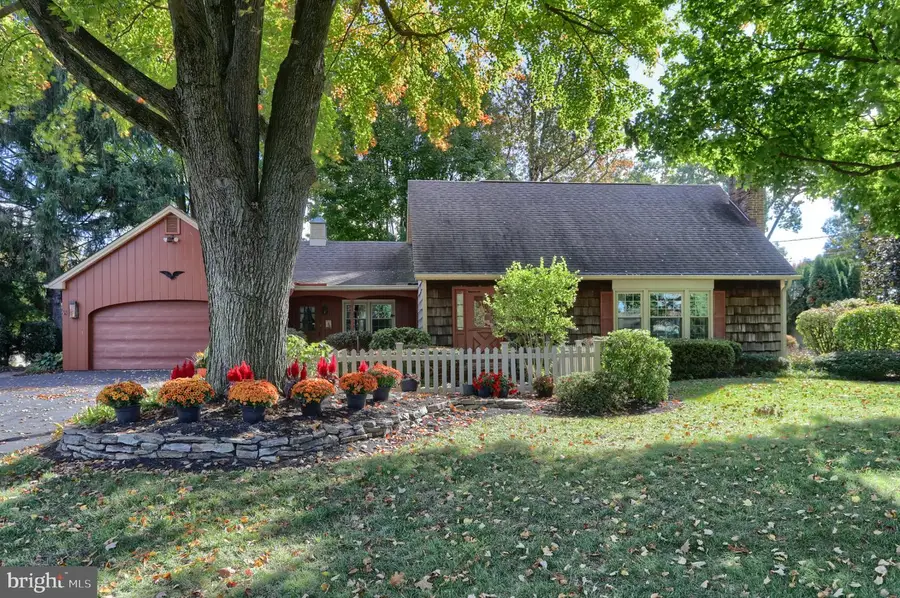 8 Pennwood Rd, Lebanon, PA 17042 - #2