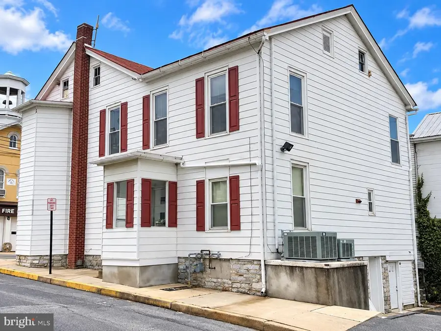 152 W Main Ave, Myerstown, PA 17067 - #3