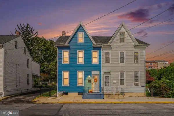 303 Canal St, LEBANON, PA 17046