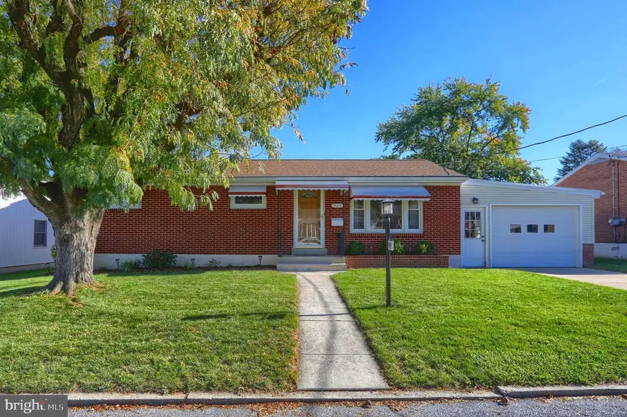 904 S 4th Ave, Lebanon, PA 17042 - #2