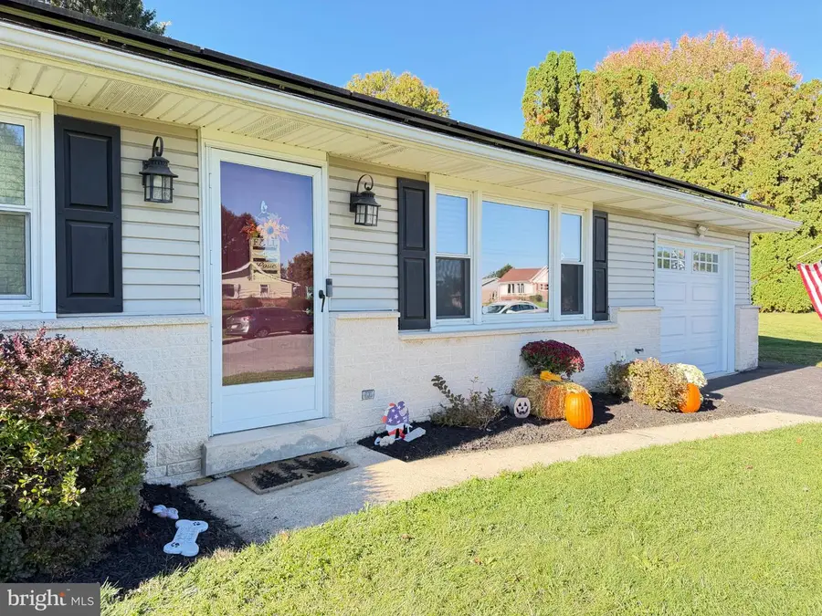 1833 Ashton Dr, Lebanon, PA 17046 - #3
