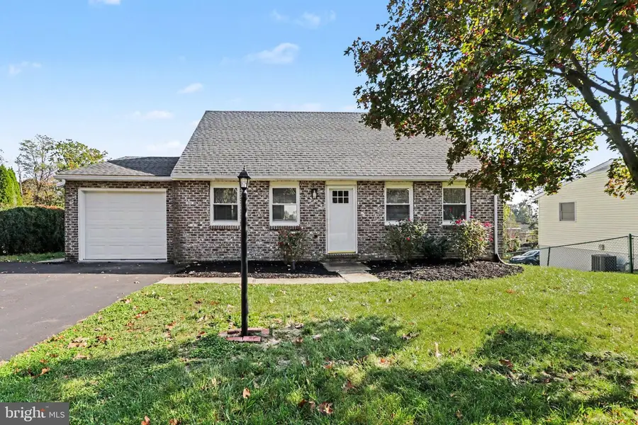 1530 Jody Ave, Lebanon, PA 17046 - #2