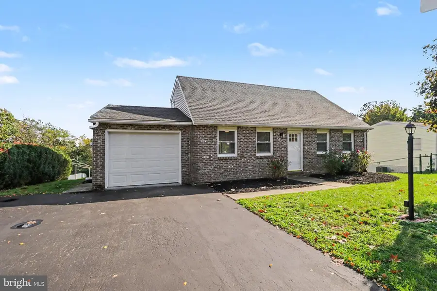 1530 Jody Ave, Lebanon, PA 17046 - #3