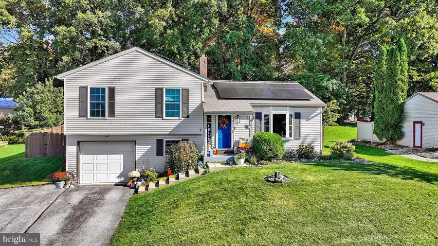 32 E Brookfield Dr, Lebanon, PA 17046 - #3