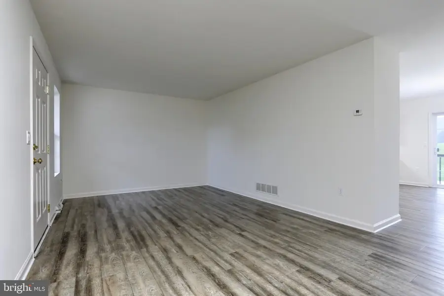 2157 Penn St, Lebanon, PA 17042 - #3
