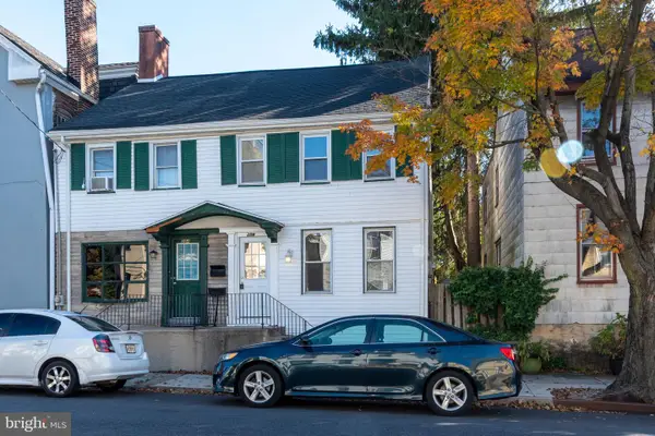 206 S 9th St, LEBANON, PA 17042