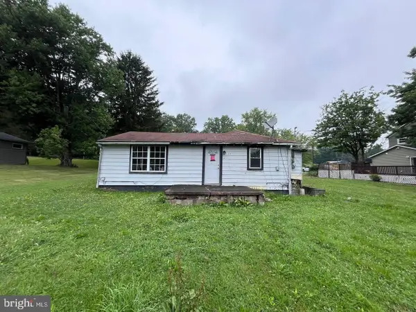 132 Thomas Road, NEW CASTLE, PA 16101