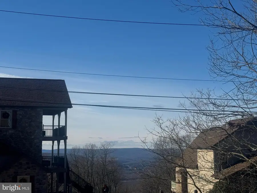 46 Vv Turnberry, Hazleton, PA 18202 - #2