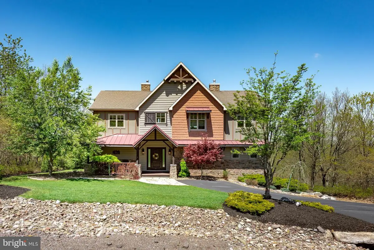 968 Scots Pine Ln, Hazle, PA 18202 - #1