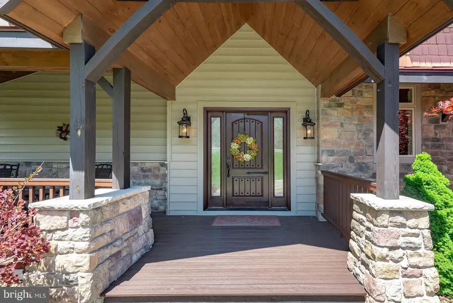 968 Scots Pine Ln, Hazle, PA 18202 - #3