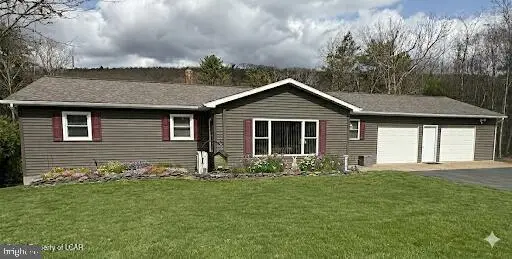 854 Lily Lake Rd, WAPWALLOPEN, PA 18660