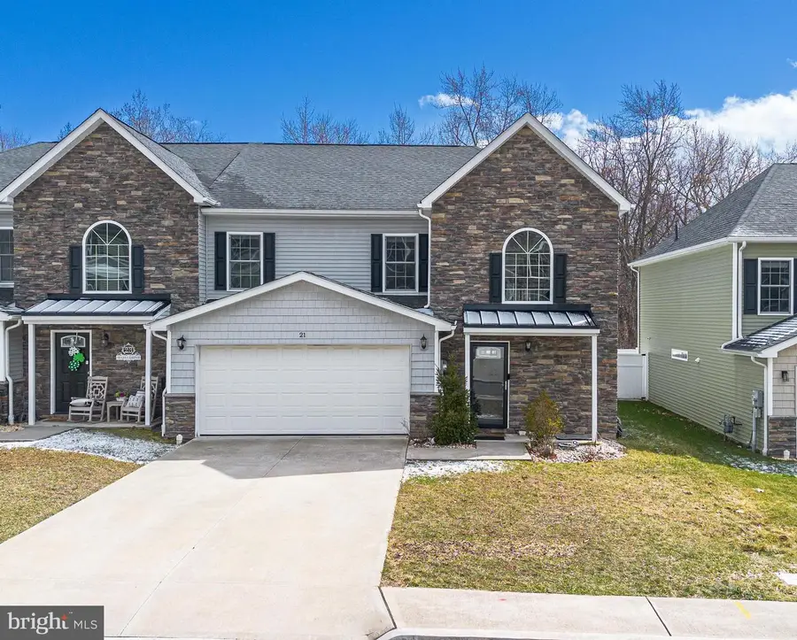 21 Maria Dr, Hanover, PA 18706 - #3