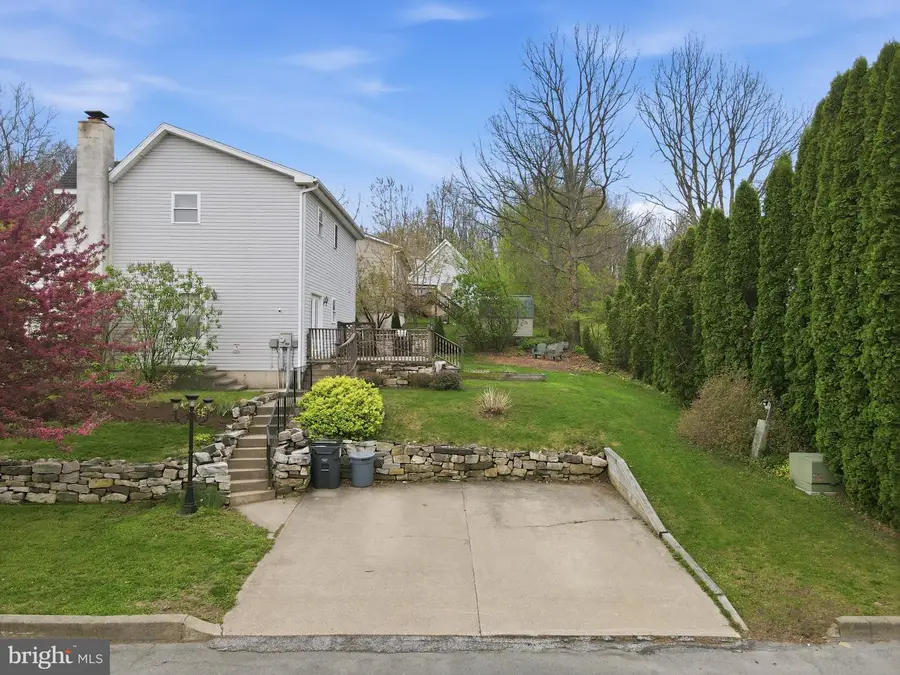 30 Freedom St, Hazleton, PA 18202 - #3