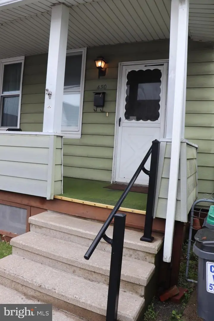 430 Washington St, Freeland, PA 18224 - #3