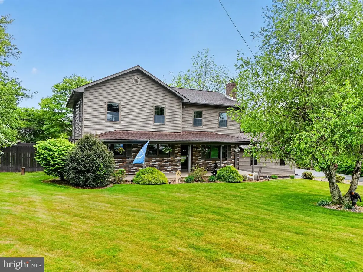 69 N Old Turnpike Rd, Drums, PA 18222 - #1