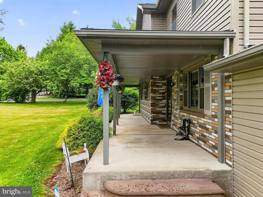 69 N Old Turnpike Rd, Drums, PA 18222 - #3