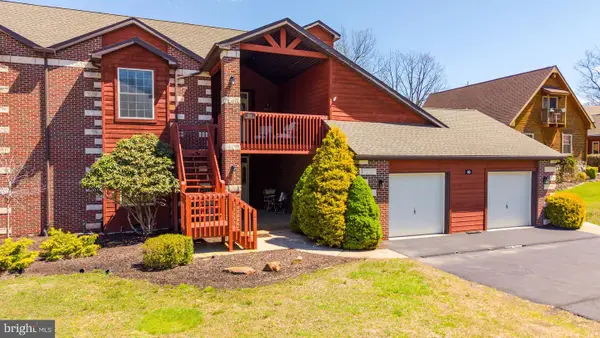 40 Sugarloaf Ln #1603, HAZLETON, PA 18202