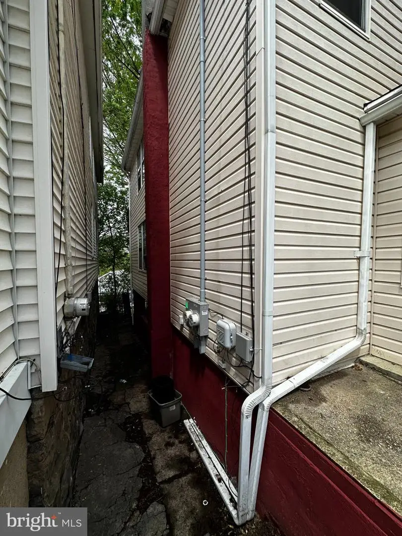 326-328 New Hancock St, Wilkes Barre, PA 18702 - #3