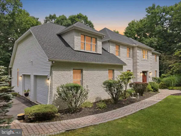 498 Twinbrook Rd, BEAR CREEK TOWNSHIP, PA 18702