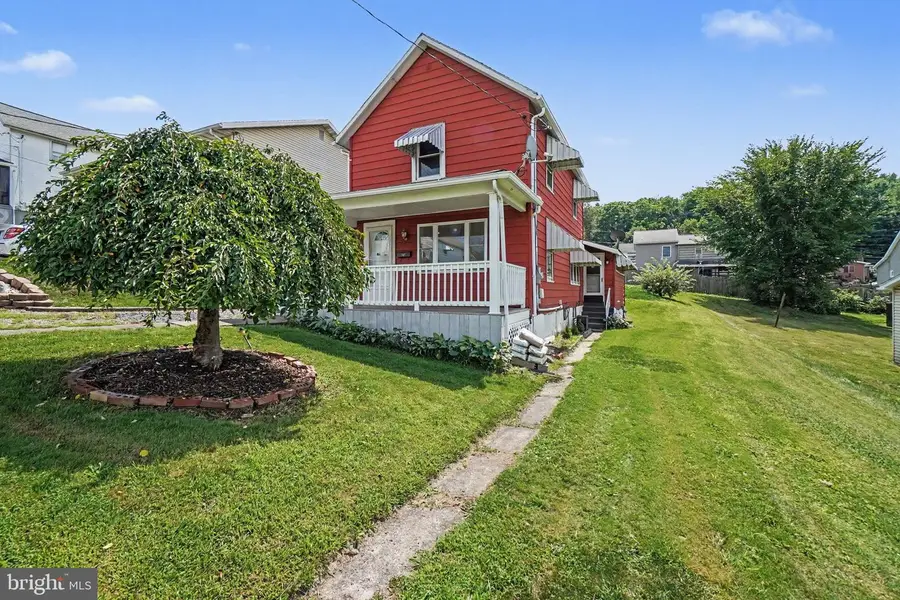 18 Gruver St, Nanticoke, PA 18634 - #2