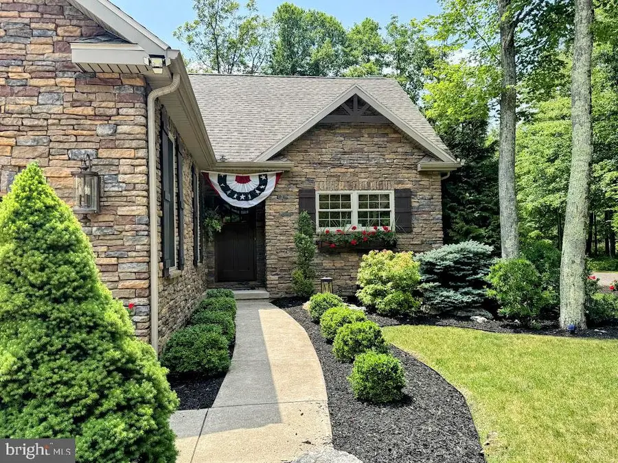 14 Winged Foot Drive, Hazle, PA 18202 - #2