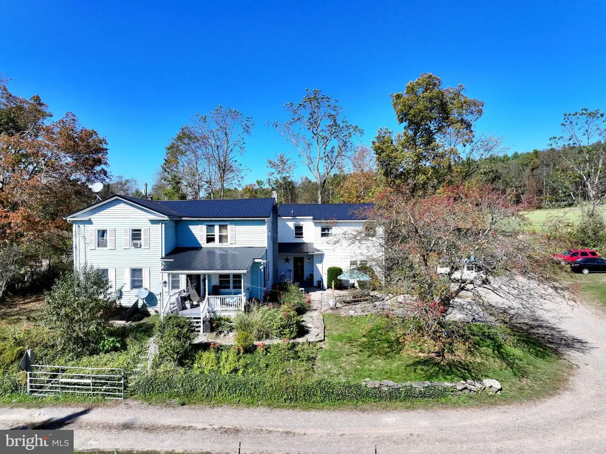 316 Old County Rd, Benton, PA 17814 - #1
