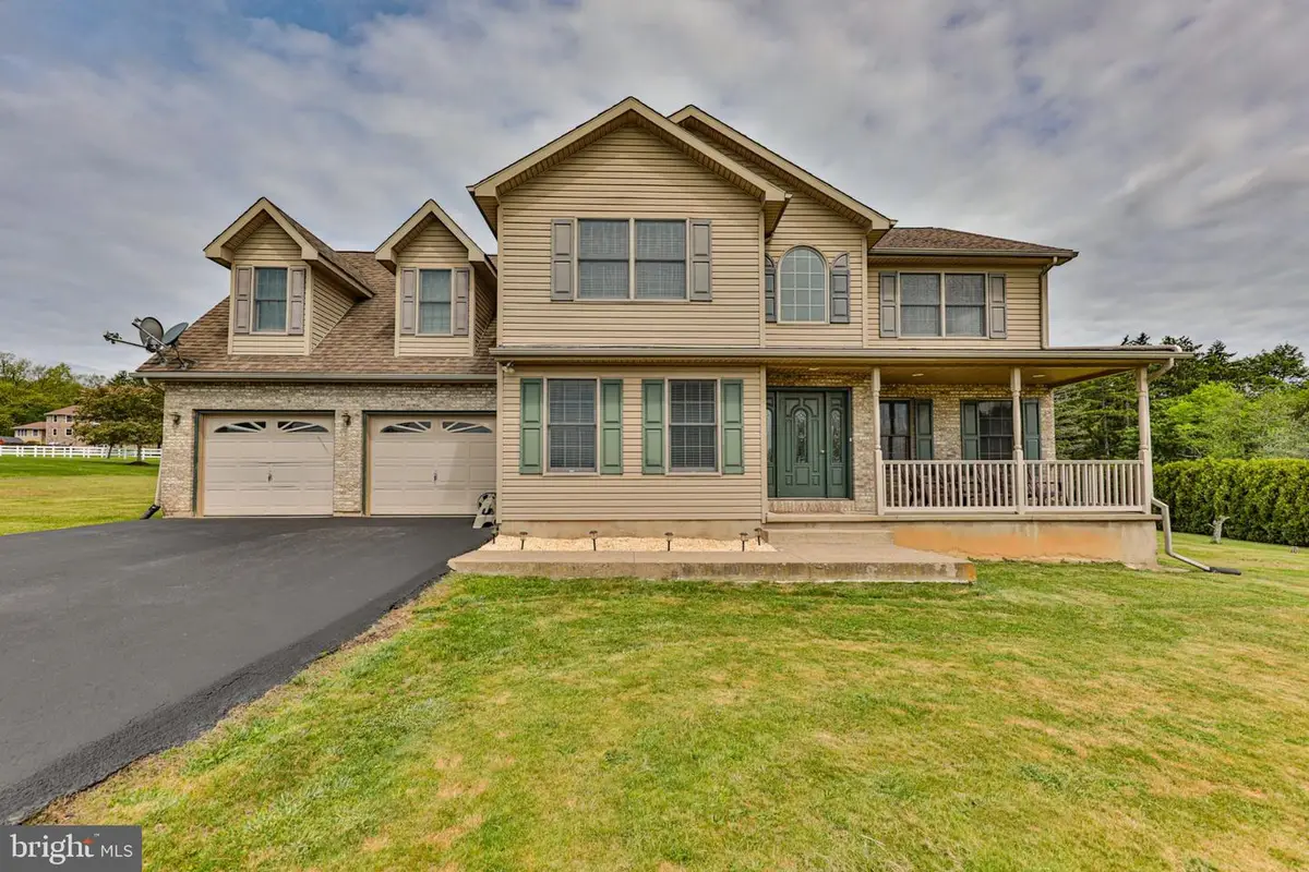 42 Louis Cir, Drums, PA 18222 - #1
