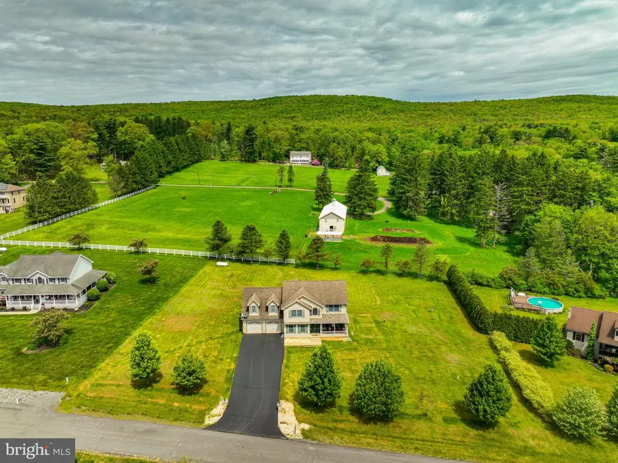 42 Louis Cir, Drums, PA 18222 - #2