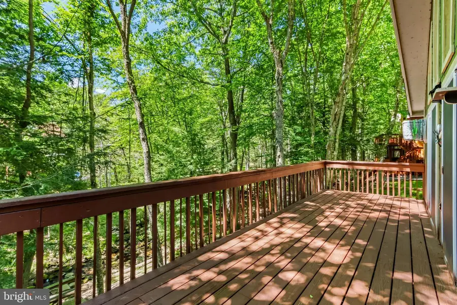 23 Floral Dr, Gouldsboro, PA 18424 - #3
