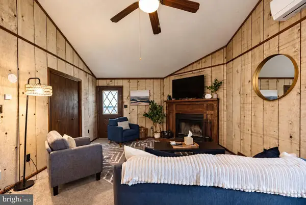 172 Lc Larsen Dr, CLIFTON TOWNSHIP, PA 18424