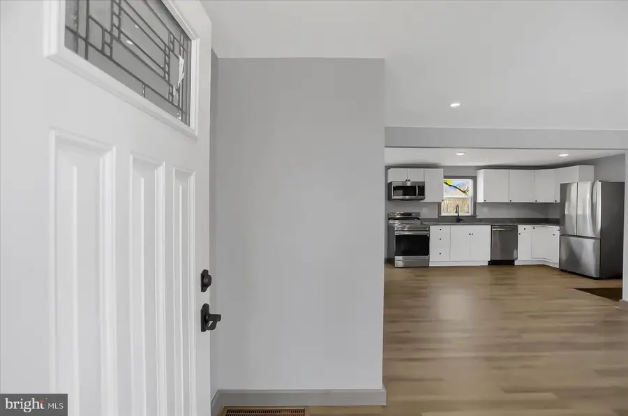 123 Kuhns Rd, Montoursville, PA 17754 - Image #3