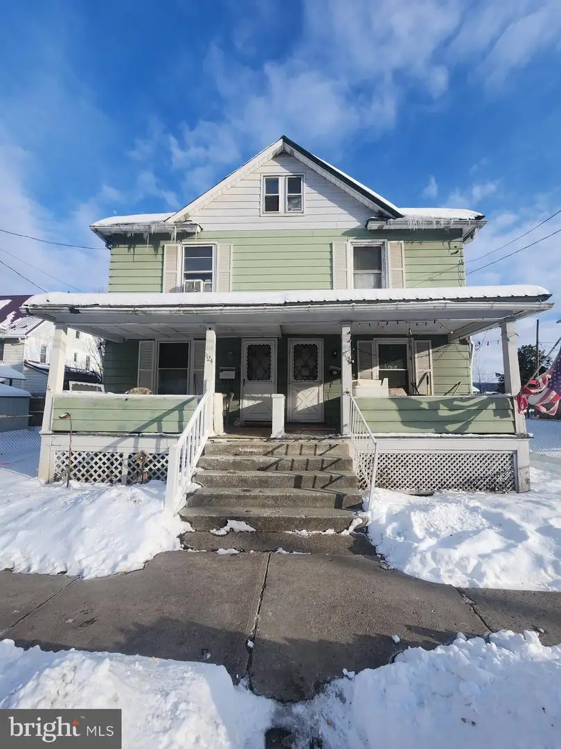 1122 Dewey Ave, Williamsport, PA 17701 - #1
