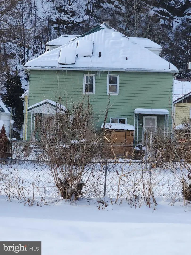 1122 Dewey Ave, Williamsport, PA 17701 - #3