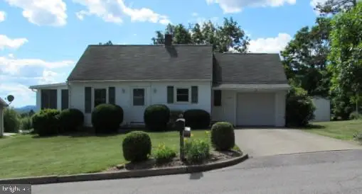 1815 Bond Street, MONTOURSVILLE, PA 17754