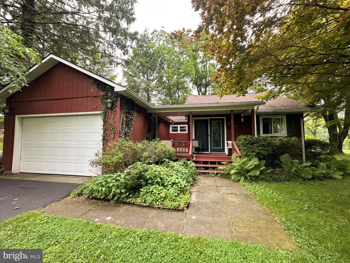 1541 Torbert Ln, Jersey Shore, PA 17740 - #1