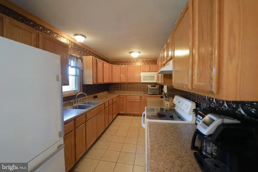 130 Houston Ave, Montgomery, PA 17752 - #3