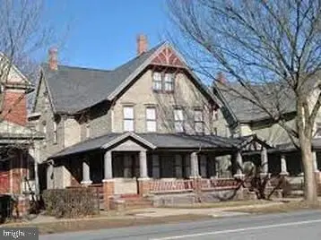 956-958 W 3rd St, Williamsport, PA 17701 - #1