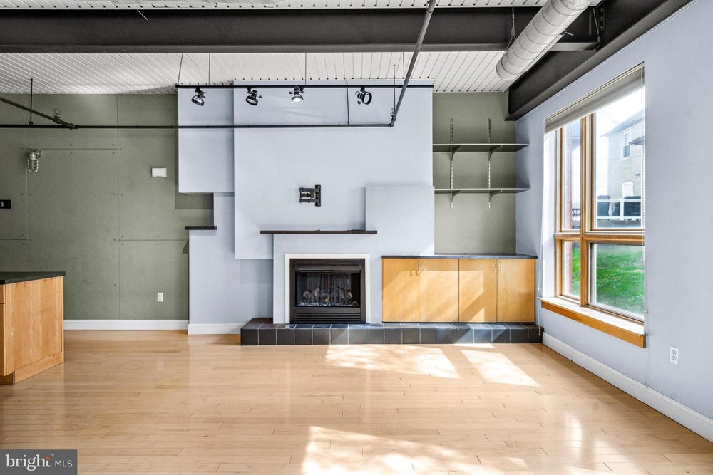 75 Maple St unit 102, CONSHOHOCKEN, PA 19428 ERA