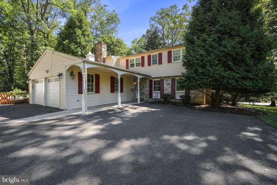 1715 Terwood Rd, Huntingdon Valley, PA 19006 - Image #2