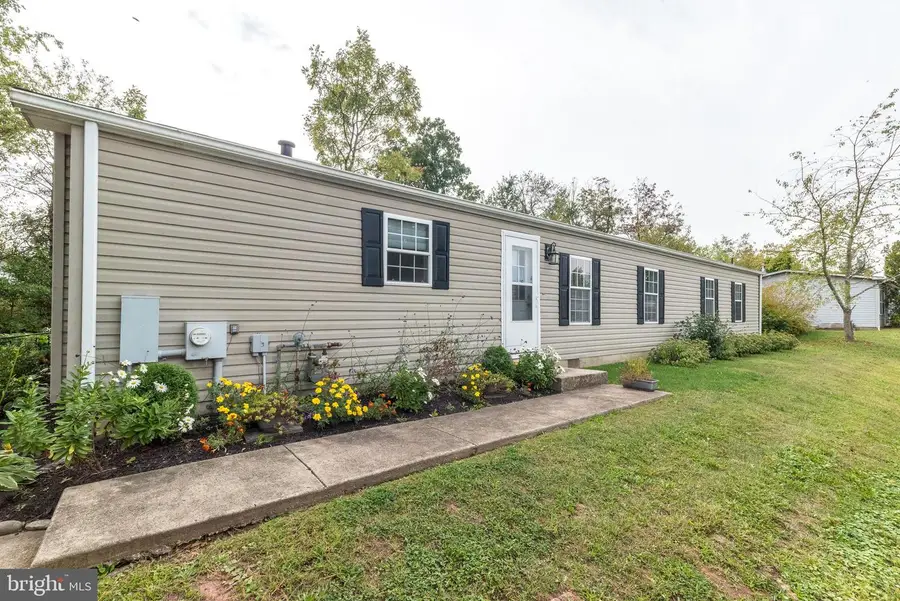25 Chestnut Ct E, Harleysville, PA 19438 - Image #3