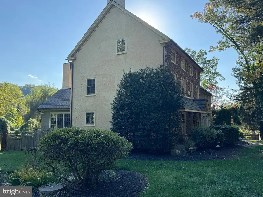 673 Spring Mount Rd, Schwenksville, PA 19473 - Image #3
