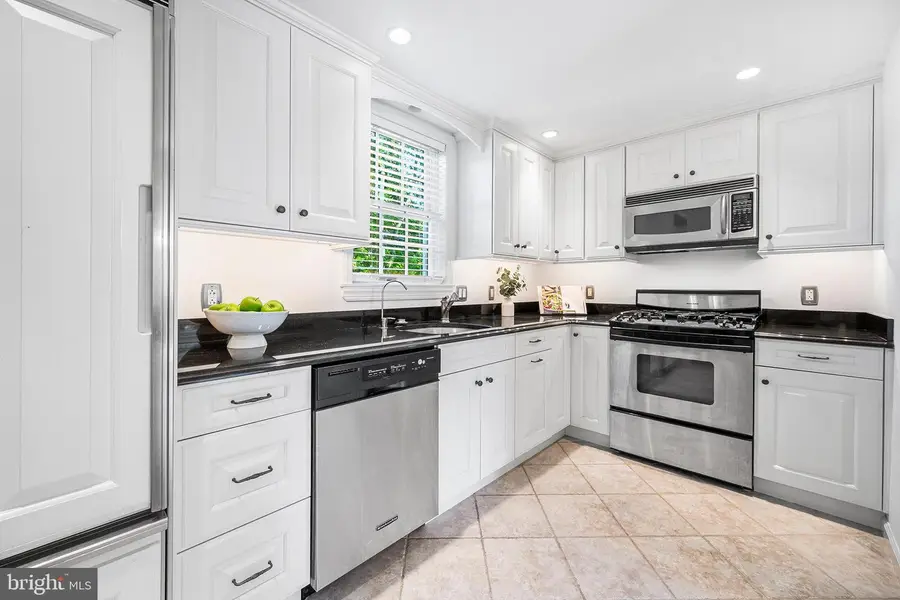 1120 Maplecrest Cir, Gladwyne, PA 19035 - Image #3