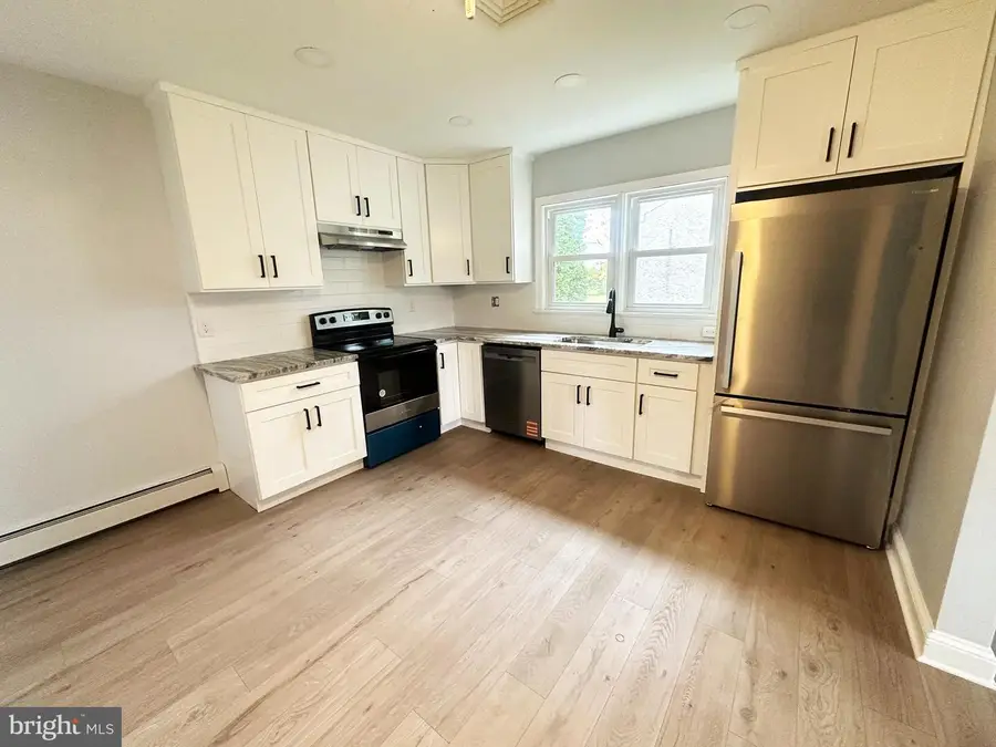 316 Pennbrook Ave, Lansdale, PA 19446 - Image #3