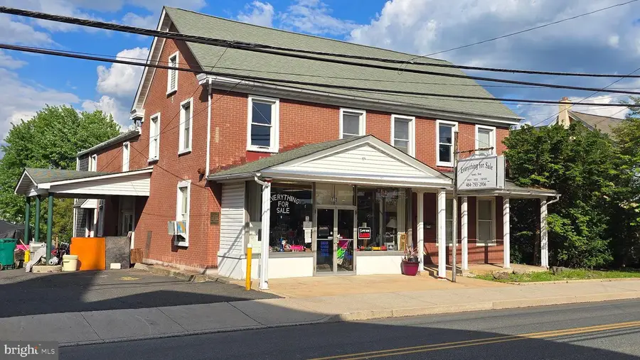 772 Main St, Pennsburg, PA 18073 - Image #2