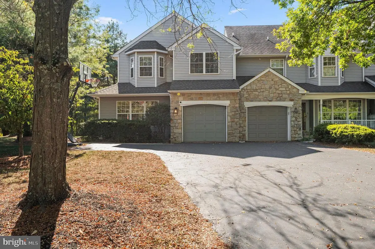 182 Filly Dr, North Wales, PA 19454 - Image #1