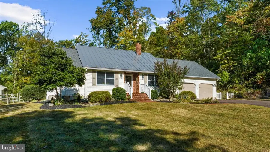 873 Kulp Rd, Perkiomenville, PA 18074 - Image #2